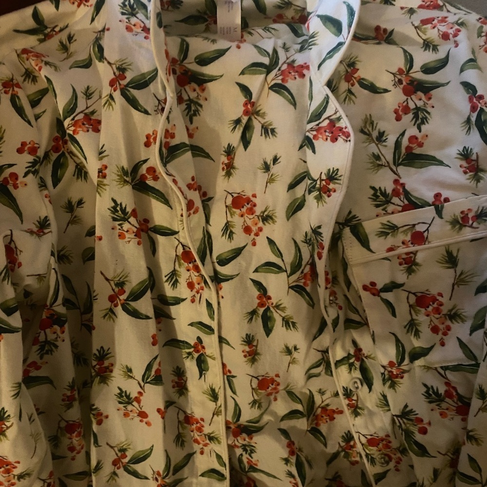 Holiday pajamas! Brand New/with tags, never worn. Pants and top!